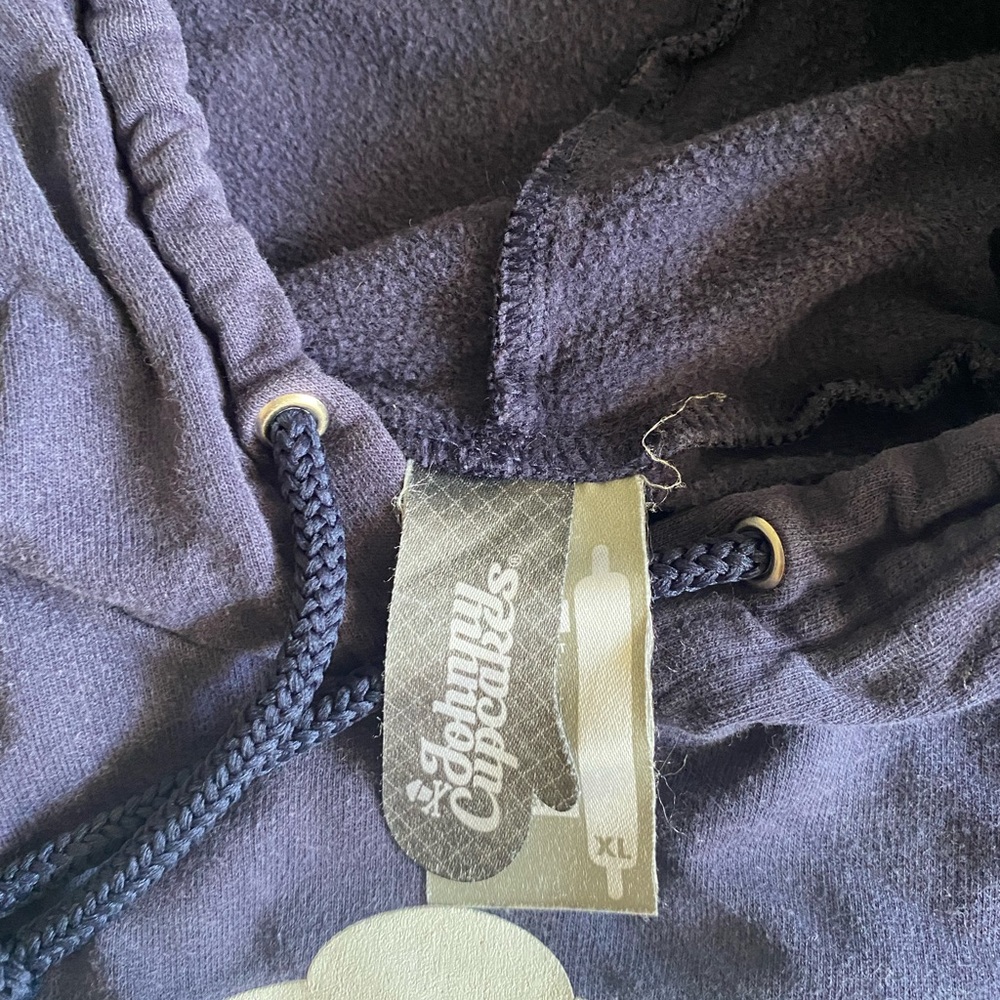 Johnny Cupcakes hoodie, XL